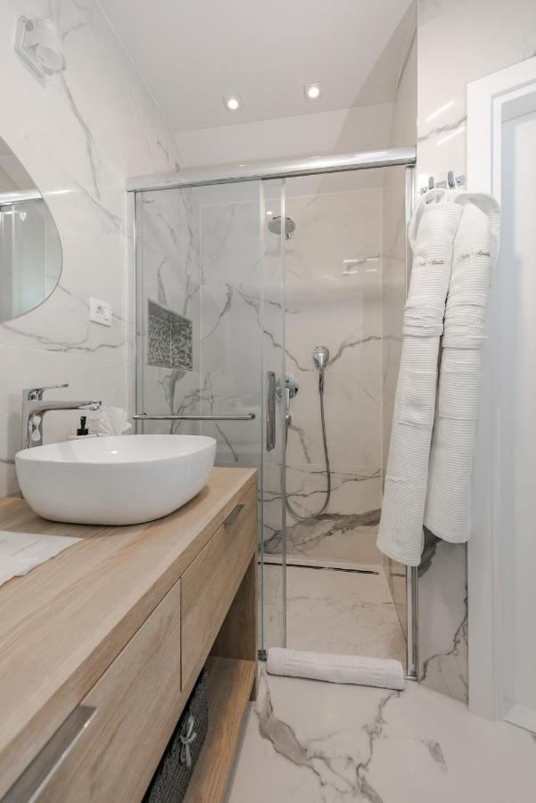 Villa Bante - Luxury Stone House Kaštela Extérieur photo