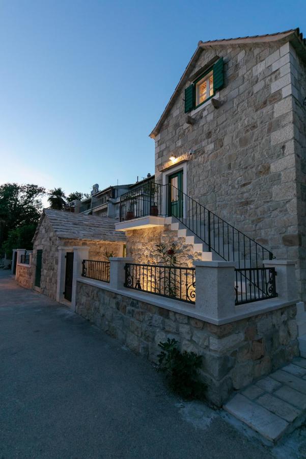 Villa Bante - Luxury Stone House Kaštela Extérieur photo