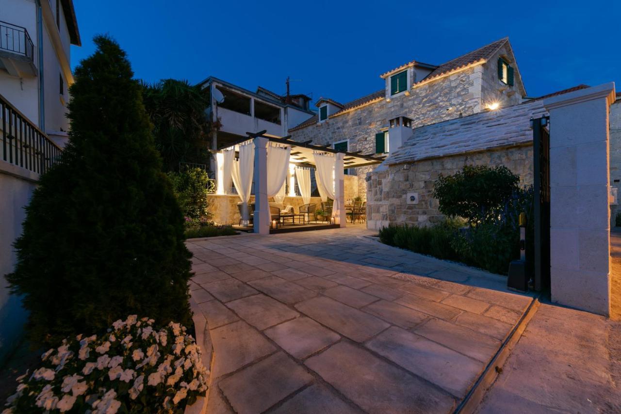 Villa Bante - Luxury Stone House Kaštela Extérieur photo
